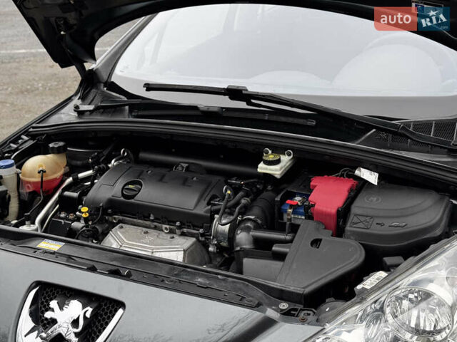 Серый Пежо 308, объемом двигателя 1.6 л и пробегом 96 тыс. км за 6700 $, фото 70 на Automoto.ua