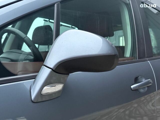 Сірий Пежо 308, об'ємом двигуна 1.6 л та пробігом 270 тис. км за 6190 $, фото 14 на Automoto.ua