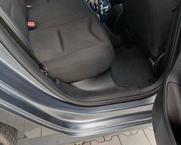Серый Пежо 308, объемом двигателя 1.6 л и пробегом 223 тыс. км за 4800 $, фото 7 на Automoto.ua