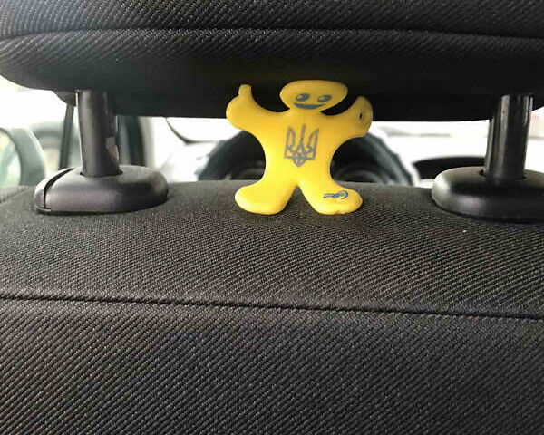 Серый Пежо 308, объемом двигателя 1.56 л и пробегом 340 тыс. км за 5400 $, фото 10 на Automoto.ua