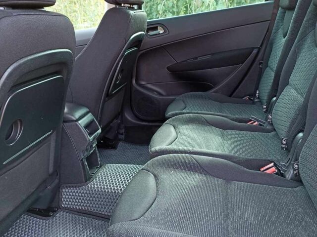 Серый Пежо 308, объемом двигателя 1.6 л и пробегом 221 тыс. км за 4999 $, фото 5 на Automoto.ua
