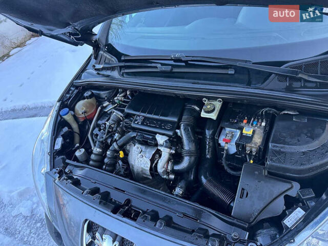 Серый Пежо 308, объемом двигателя 1.56 л и пробегом 217 тыс. км за 5500 $, фото 9 на Automoto.ua