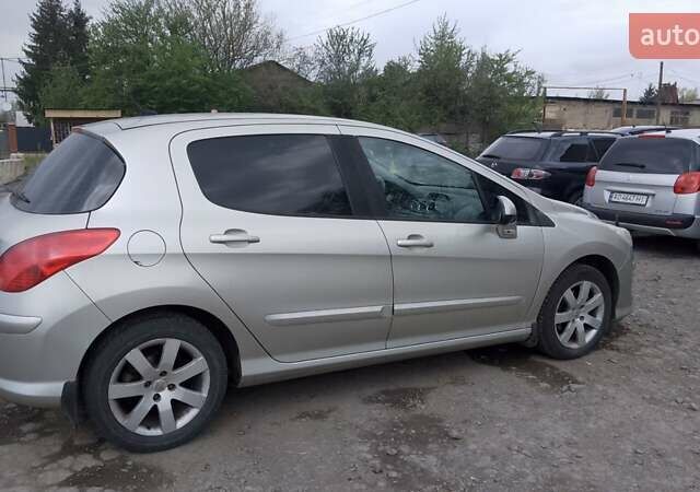 Серый Пежо 308, объемом двигателя 1.6 л и пробегом 238 тыс. км за 4000 $, фото 2 на Automoto.ua