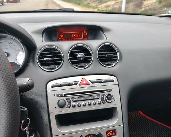 Серый Пежо 308, объемом двигателя 1.56 л и пробегом 209 тыс. км за 6000 $, фото 2 на Automoto.ua