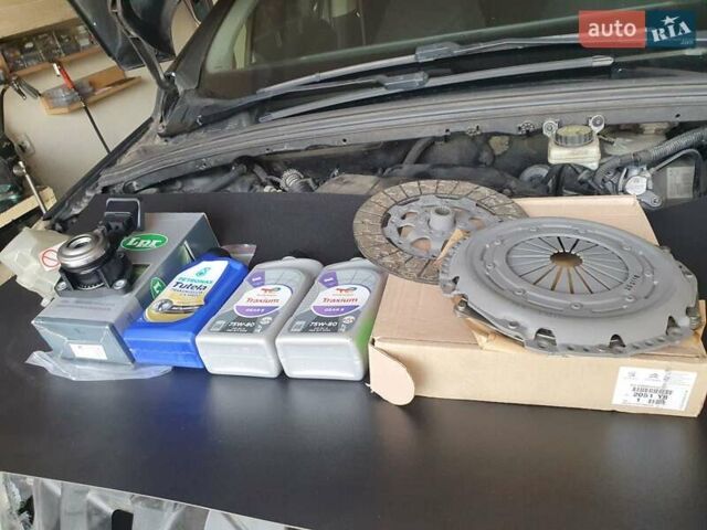 Сірий Пежо 308, об'ємом двигуна 1.56 л та пробігом 197 тис. км за 5600 $, фото 29 на Automoto.ua