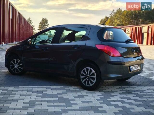 Пежо 308 2009 в Львове на Automoto.ua Серый Пежо 308, объемом двигателя 1.6 л и пробегом 223 тыс. км за 3900 $, фото 7 на Automoto.ua