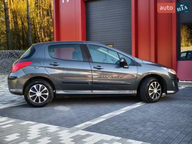 Пежо 308 2009 в Львове на Automoto.ua Серый Пежо 308, объемом двигателя 1.6 л и пробегом 223 тыс. км за 3900 $, фото 6 на Automoto.ua