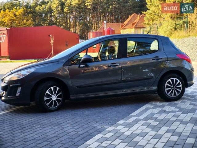 Пежо 308 2009 в Львове на Automoto.ua Серый Пежо 308, объемом двигателя 1.6 л и пробегом 223 тыс. км за 3900 $, фото 12 на Automoto.ua