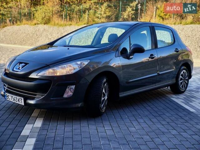 Пежо 308 2009 в Львове на Automoto.ua Серый Пежо 308, объемом двигателя 1.6 л и пробегом 223 тыс. км за 3900 $, фото 10 на Automoto.ua