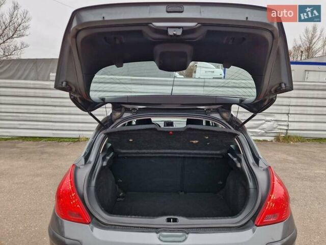 Сірий Пежо 308, об'ємом двигуна 1.56 л та пробігом 197 тис. км за 5600 $, фото 25 на Automoto.ua