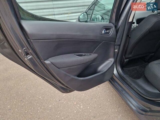 Сірий Пежо 308, об'ємом двигуна 1.56 л та пробігом 197 тис. км за 5600 $, фото 22 на Automoto.ua