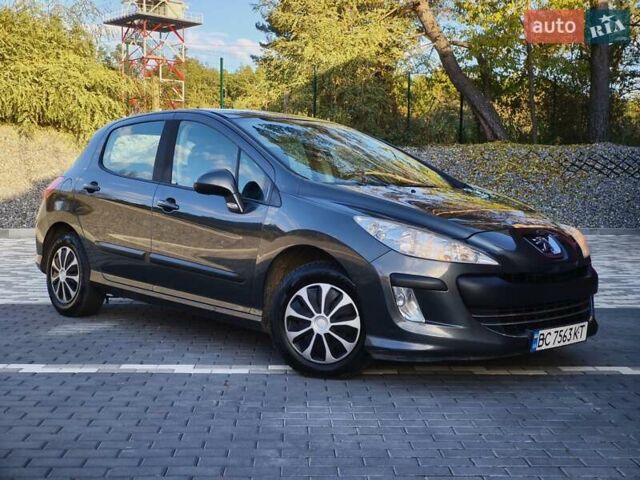 Пежо 308 2009 в Львове на Automoto.ua Серый Пежо 308, объемом двигателя 1.6 л и пробегом 223 тыс. км за 3900 $, фото 2 на Automoto.ua