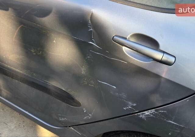 Серый Пежо 308, объемом двигателя 0 л и пробегом 240 тыс. км за 2800 $, фото 4 на Automoto.ua