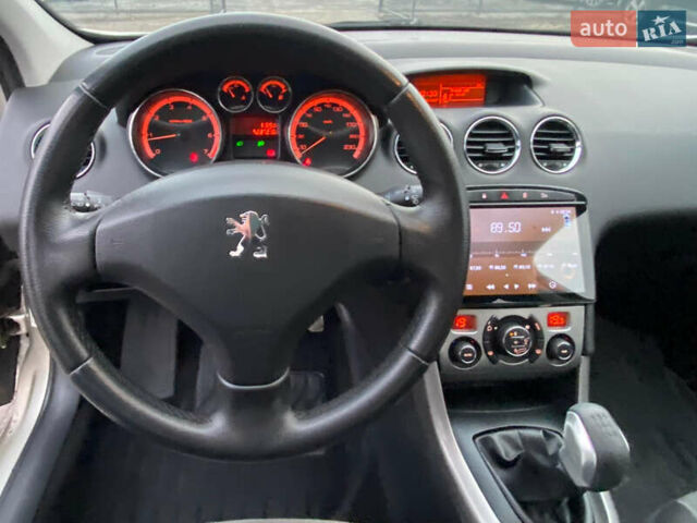 Серый Пежо 308, объемом двигателя 1.6 л и пробегом 225 тыс. км за 4900 $, фото 12 на Automoto.ua