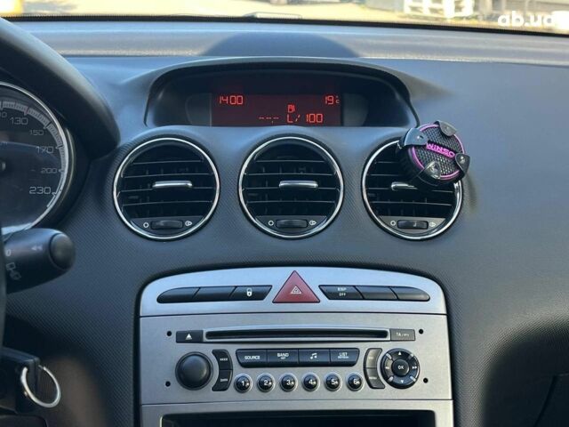 Сірий Пежо 308, об'ємом двигуна 1.6 л та пробігом 250 тис. км за 6490 $, фото 23 на Automoto.ua