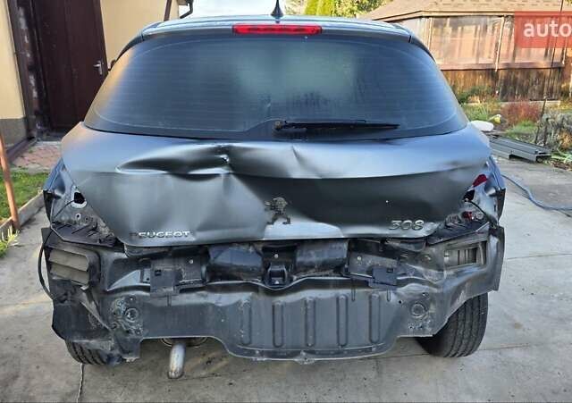 Серый Пежо 308, объемом двигателя 0 л и пробегом 240 тыс. км за 2800 $, фото 2 на Automoto.ua