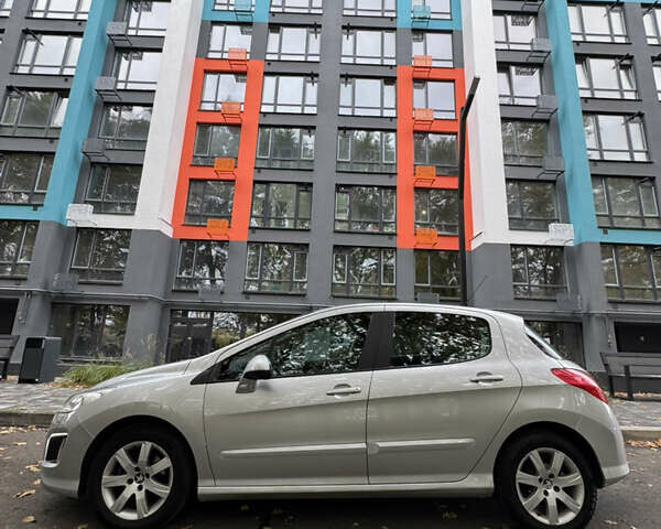 Серый Пежо 308, объемом двигателя 1.6 л и пробегом 214 тыс. км за 5800 $, фото 13 на Automoto.ua