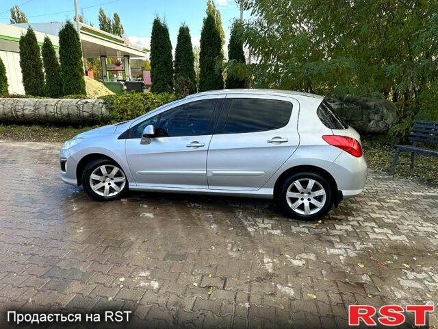 Серый Пежо 308, объемом двигателя 1.6 л и пробегом 219 тыс. км за 4750 $, фото 3 на Automoto.ua
