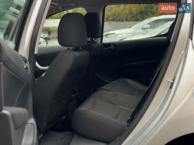 Сірий Пежо 308, об'ємом двигуна 1.6 л та пробігом 182 тис. км за 6790 $, фото 30 на Automoto.ua