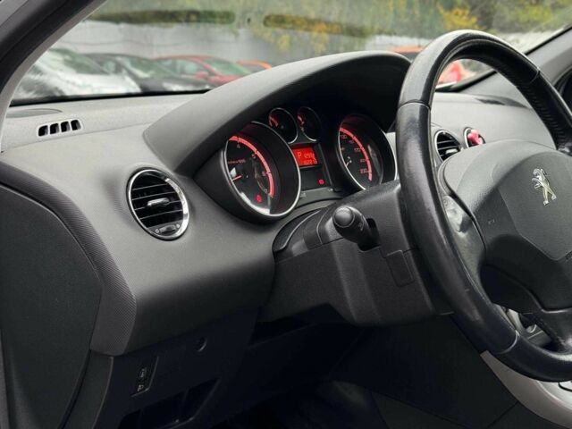 Серый Пежо 308, объемом двигателя 1.6 л и пробегом 182 тыс. км за 6790 $, фото 21 на Automoto.ua