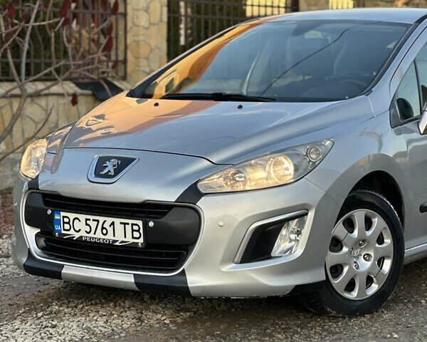 Сірий Пежо 308, об'ємом двигуна 1.6 л та пробігом 229 тис. км за 4999 $, фото 5 на Automoto.ua