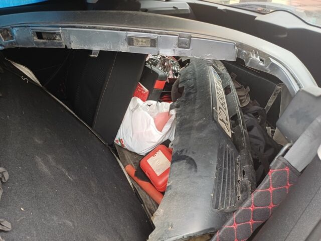 Сірий Пежо 308, об'ємом двигуна 0 л та пробігом 1 тис. км за 3300 $, фото 4 на Automoto.ua