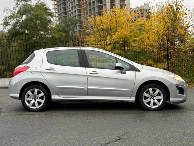 Серый Пежо 308, объемом двигателя 1.6 л и пробегом 182 тыс. км за 6790 $, фото 13 на Automoto.ua