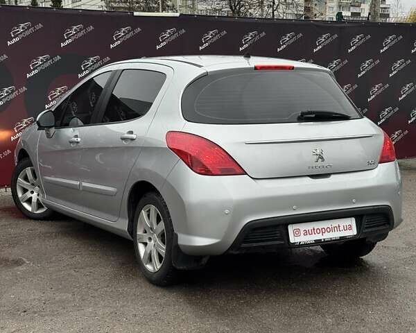 Серый Пежо 308, объемом двигателя 1.6 л и пробегом 220 тыс. км за 4900 $, фото 7 на Automoto.ua