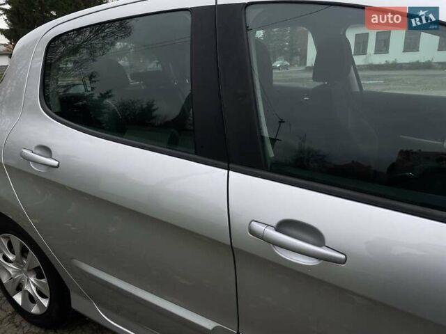 Сірий Пежо 308, об'ємом двигуна 1.6 л та пробігом 189 тис. км за 6400 $, фото 9 на Automoto.ua