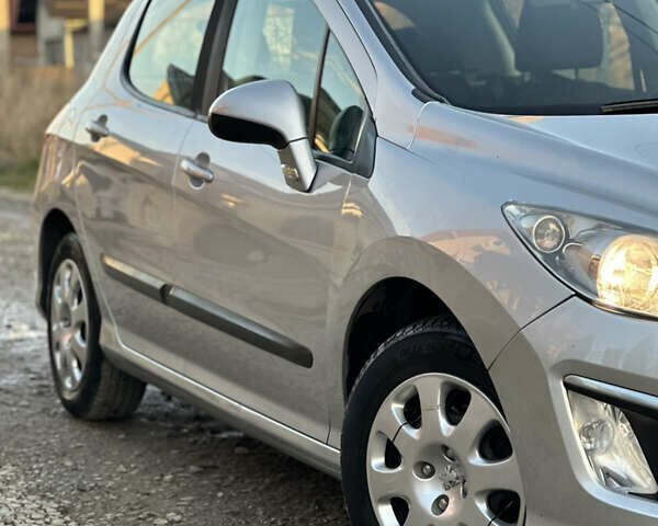 Сірий Пежо 308, об'ємом двигуна 1.6 л та пробігом 229 тис. км за 4999 $, фото 15 на Automoto.ua