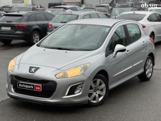 Пежо 308 2011 в Киеве на Automoto.ua Серый Пежо 308, объемом двигателя 1.6 л и пробегом 182 тыс. км за 6790 $, фото 1 на Automoto.ua