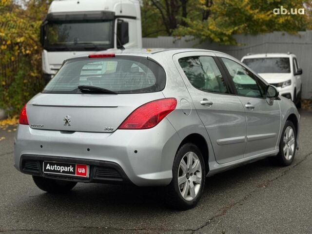 Пежо 308 2011 в Киеве на Automoto.ua Серый Пежо 308, объемом двигателя 1.6 л и пробегом 182 тыс. км за 6790 $, фото 10 на Automoto.ua