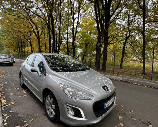 Серый Пежо 308, объемом двигателя 1.6 л и пробегом 214 тыс. км за 5800 $, фото 14 на Automoto.ua
