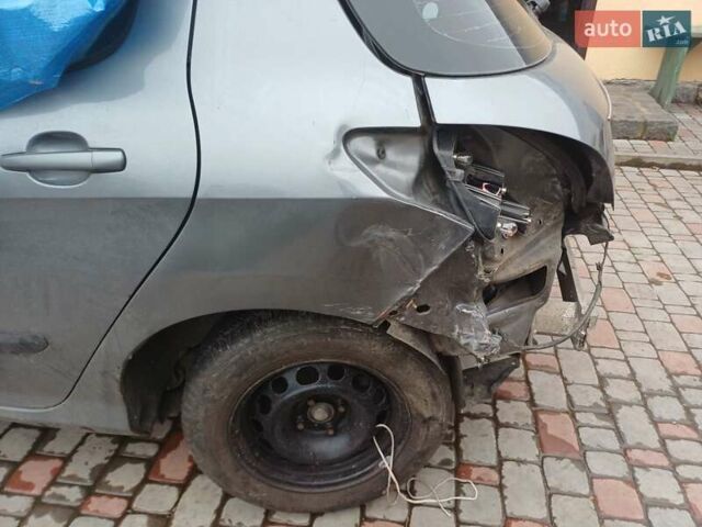 Сірий Пежо 308, об'ємом двигуна 1.6 л та пробігом 395 тис. км за 3500 $, фото 1 на Automoto.ua
