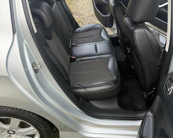 Серый Пежо 308, объемом двигателя 1.6 л и пробегом 48 тыс. км за 7900 $, фото 9 на Automoto.ua