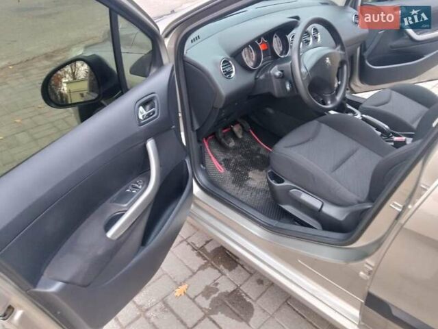 Серый Пежо 308, объемом двигателя 1.4 л и пробегом 175 тыс. км за 6700 $, фото 30 на Automoto.ua