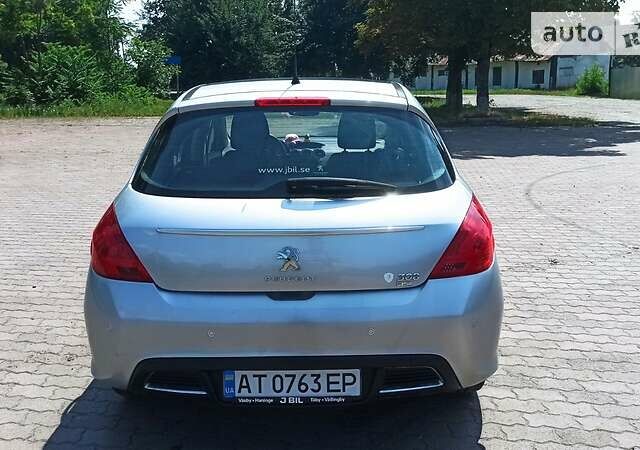 Сірий Пежо 308, об'ємом двигуна 1.6 л та пробігом 202 тис. км за 6000 $, фото 3 на Automoto.ua