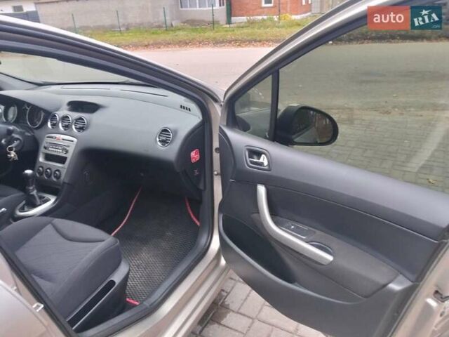 Серый Пежо 308, объемом двигателя 1.4 л и пробегом 175 тыс. км за 6700 $, фото 25 на Automoto.ua