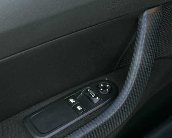 Сірий Пежо 308, об'ємом двигуна 1.6 л та пробігом 229 тис. км за 4999 $, фото 24 на Automoto.ua