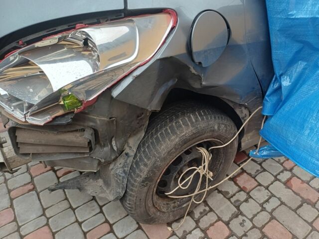 Сірий Пежо 308, об'ємом двигуна 0 л та пробігом 1 тис. км за 3300 $, фото 2 на Automoto.ua