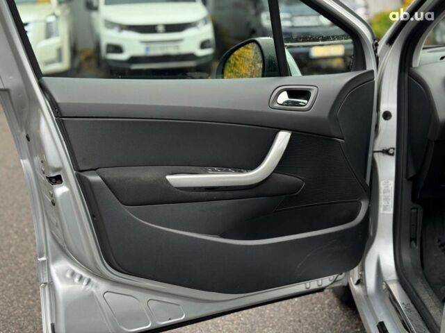 Пежо 308 2011 в Киеве на Automoto.ua Серый Пежо 308, объемом двигателя 1.6 л и пробегом 182 тыс. км за 6790 $, фото 18 на Automoto.ua