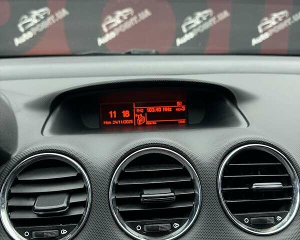 Серый Пежо 308, объемом двигателя 1.6 л и пробегом 220 тыс. км за 4900 $, фото 25 на Automoto.ua