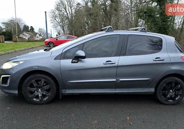 Серый Пежо 308, объемом двигателя 1.6 л и пробегом 200 тыс. км за 4000 $, фото 27 на Automoto.ua