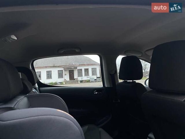 Сірий Пежо 308, об'ємом двигуна 1.6 л та пробігом 189 тис. км за 6400 $, фото 7 на Automoto.ua
