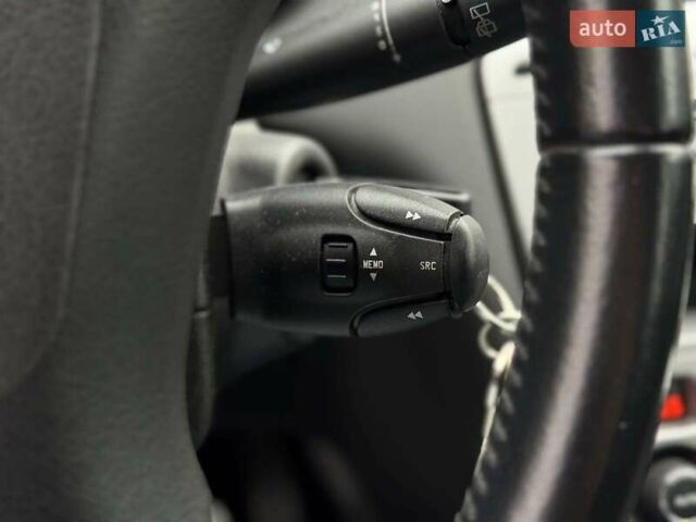 Сірий Пежо 308, об'ємом двигуна 1.6 л та пробігом 182 тис. км за 6790 $, фото 28 на Automoto.ua