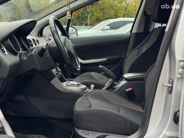 Пежо 308 2011 в Киеве на Automoto.ua Серый Пежо 308, объемом двигателя 1.6 л и пробегом 182 тыс. км за 6790 $, фото 22 на Automoto.ua