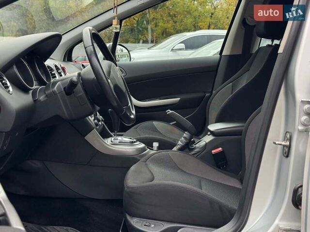 Сірий Пежо 308, об'ємом двигуна 1.6 л та пробігом 182 тис. км за 6790 $, фото 22 на Automoto.ua