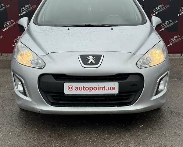 Серый Пежо 308, объемом двигателя 1.6 л и пробегом 220 тыс. км за 4900 $, фото 1 на Automoto.ua