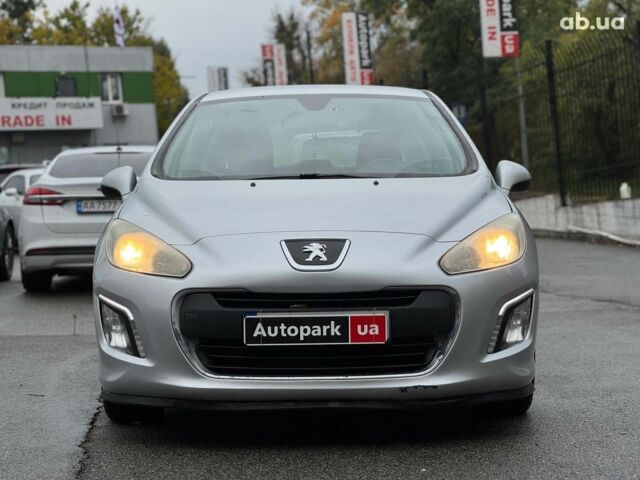 Пежо 308 2011 в Киеве на Automoto.ua Серый Пежо 308, объемом двигателя 1.6 л и пробегом 182 тыс. км за 6790 $, фото 3 на Automoto.ua