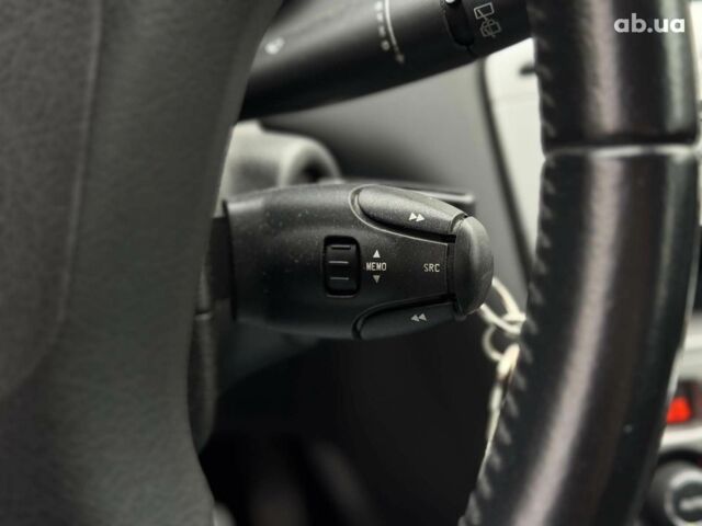 Пежо 308 2011 в Киеве на Automoto.ua Серый Пежо 308, объемом двигателя 1.6 л и пробегом 182 тыс. км за 6790 $, фото 28 на Automoto.ua